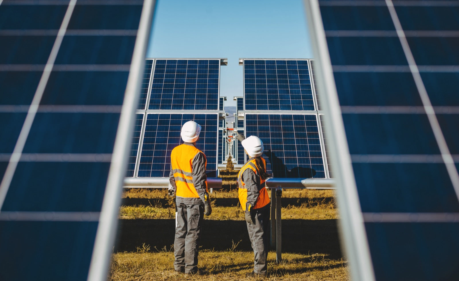 Solar panel array installation for commercial power system